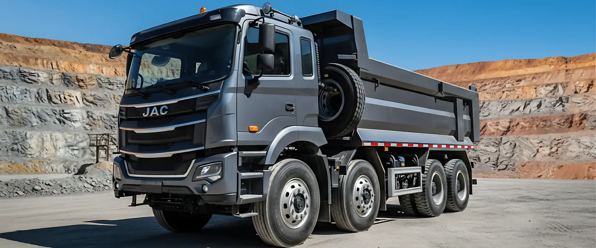 JAC Minero 28 m³